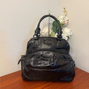 Elegant Black Leather Satchel